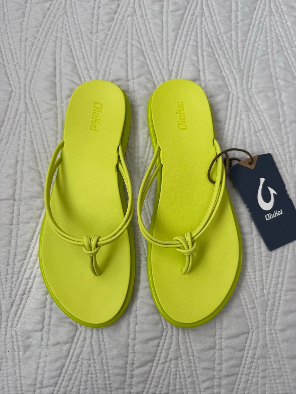 OluKai Women's Aka Flip Flop